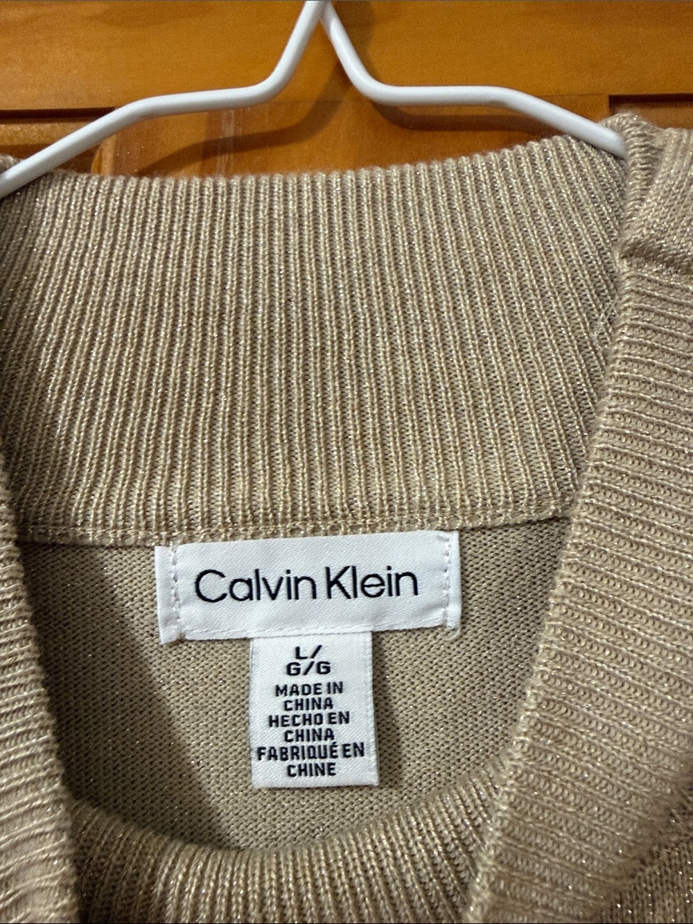 Calvin Klein - Picture 2 of 2